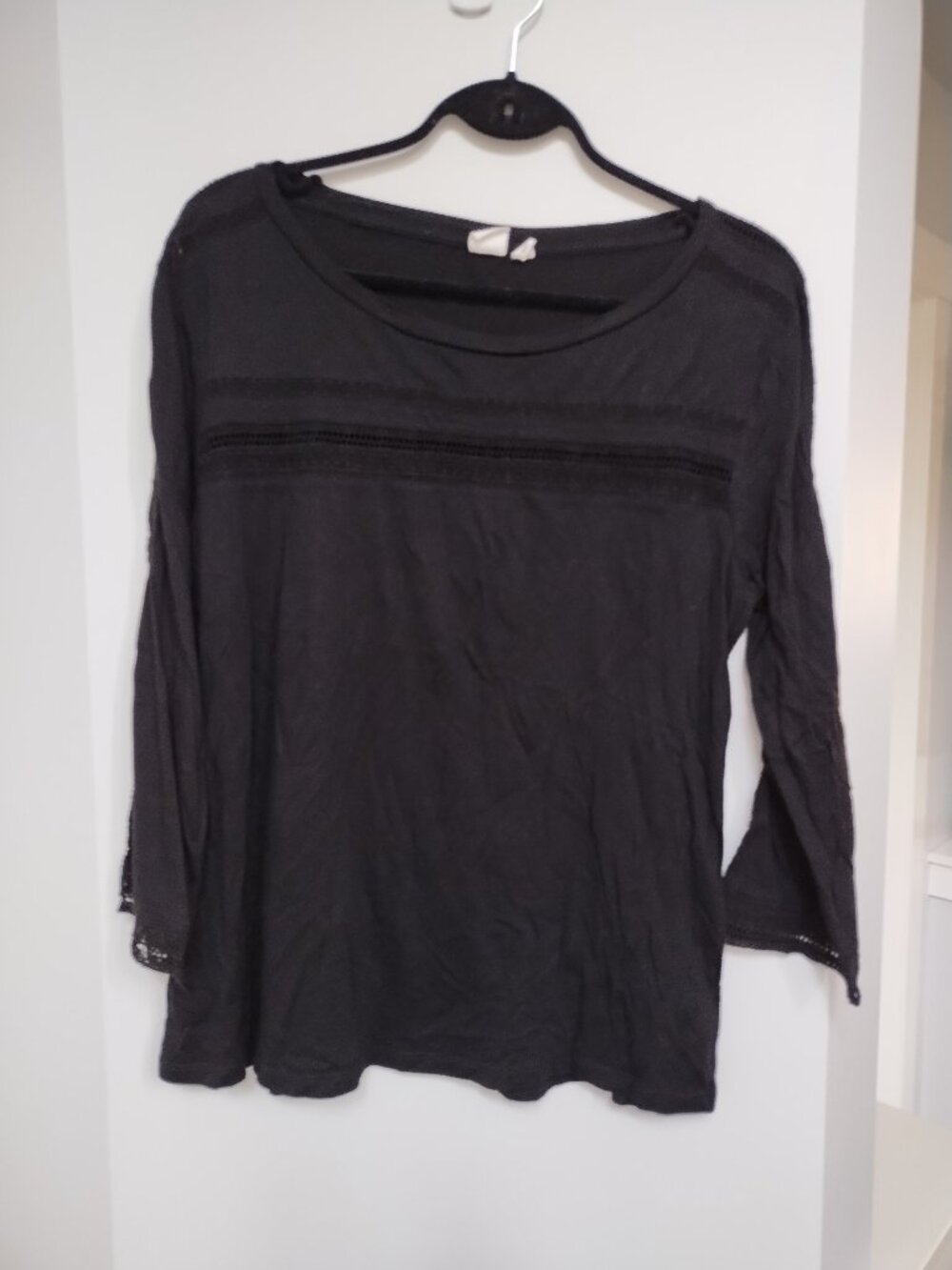 Gap 3/4 sleeves tunic with crochet embellishments